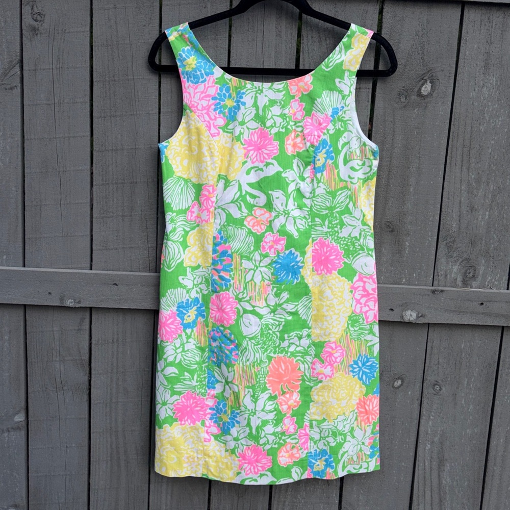 Lilly Pulitzer Women's size 4 Hibiscus Stroll Cathy shift EUC